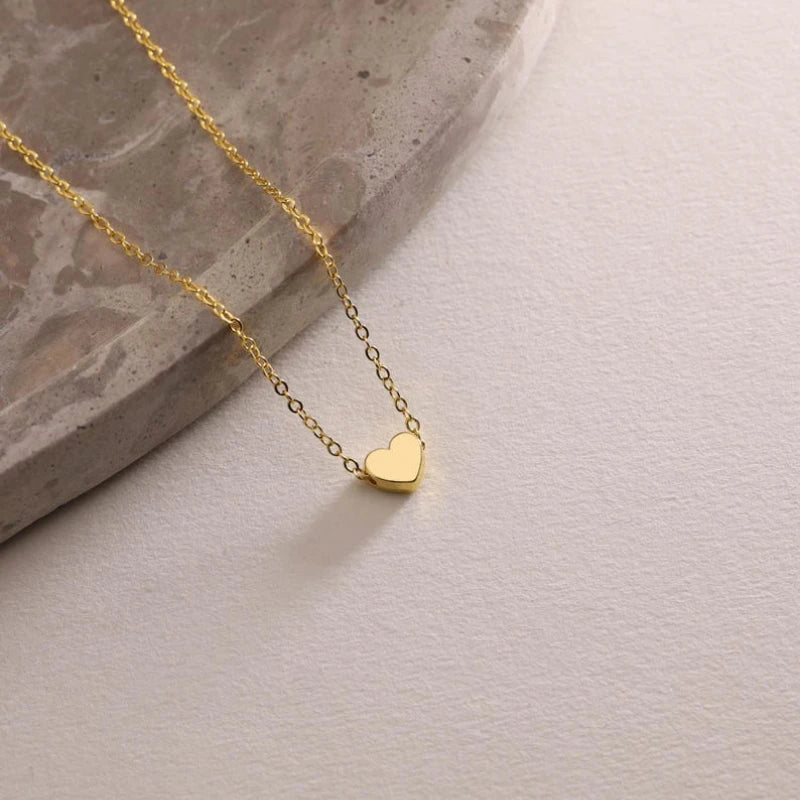 Gold Plated Heart Necklace Stainless Steel Necklace Cute Dainty Love Pendant Necklaces for Women Gift for Girls Gift for Women